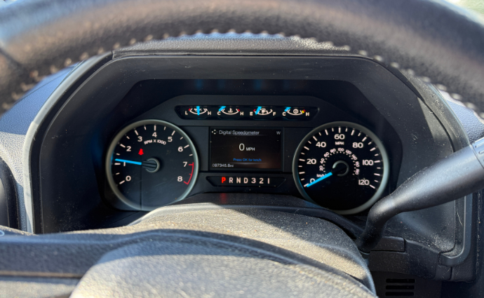 2015 Ford F-150 XLT - Speedometer