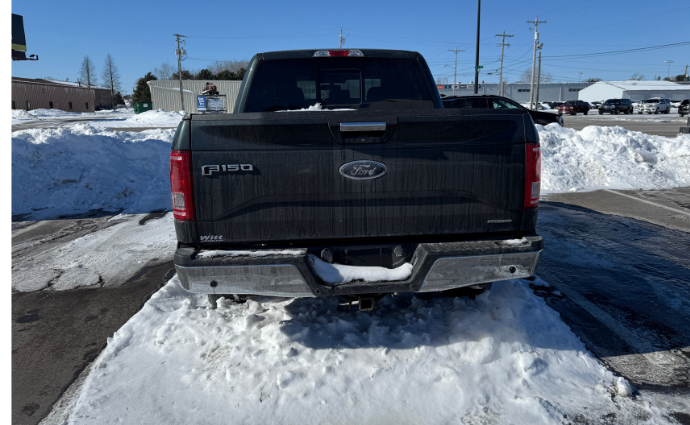 2015 Ford F-150 XLT - Hitch